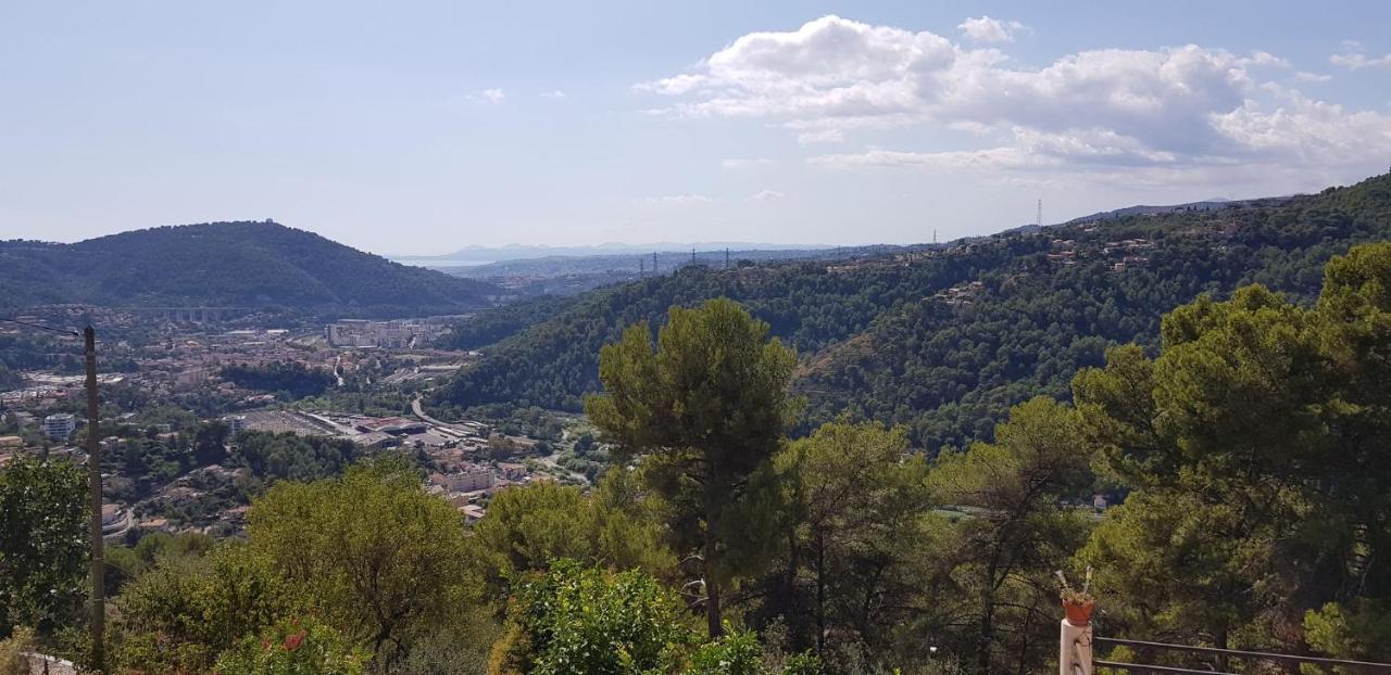 Le Chalet De La Pierreraie Cote D'Azur Piscine Terrasse Et Vue Mer Drap Eksteriør bilde