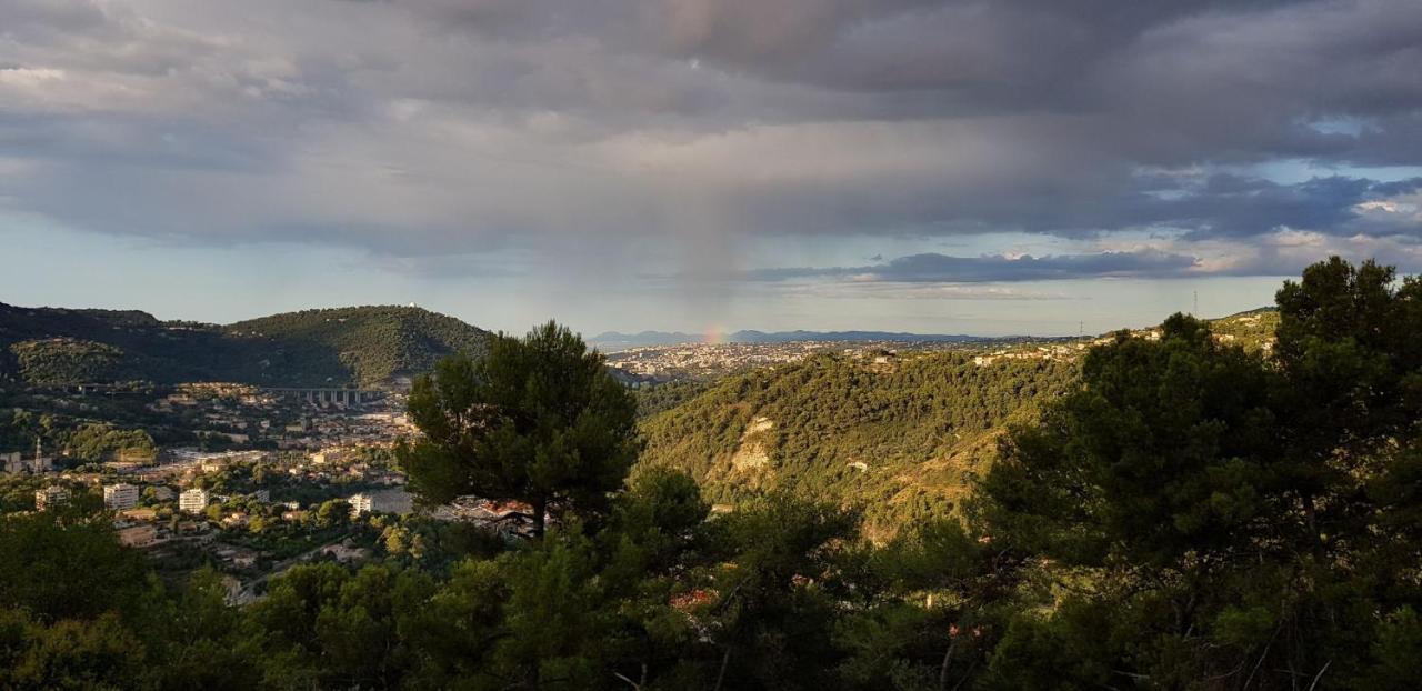 Le Chalet De La Pierreraie Cote D'Azur Piscine Terrasse Et Vue Mer Drap Eksteriør bilde